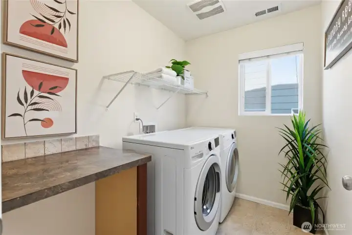 Laundry room with appliances that stay.