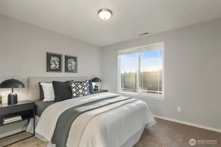3/3 bedrooms on the top floor.
