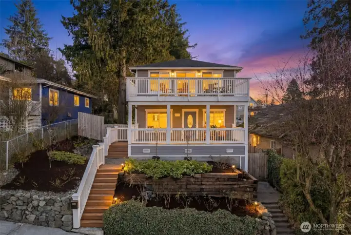 Welcome to 2034 E Harrison St.