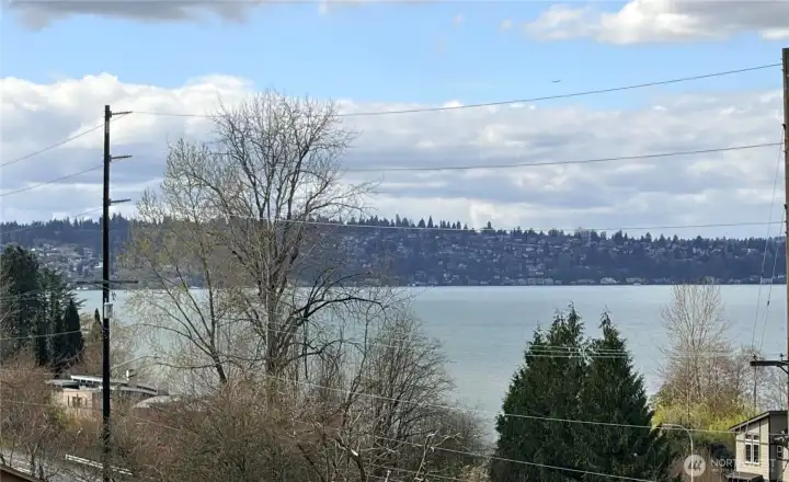 Enjoy even more expansive lake views in the winter and early spring