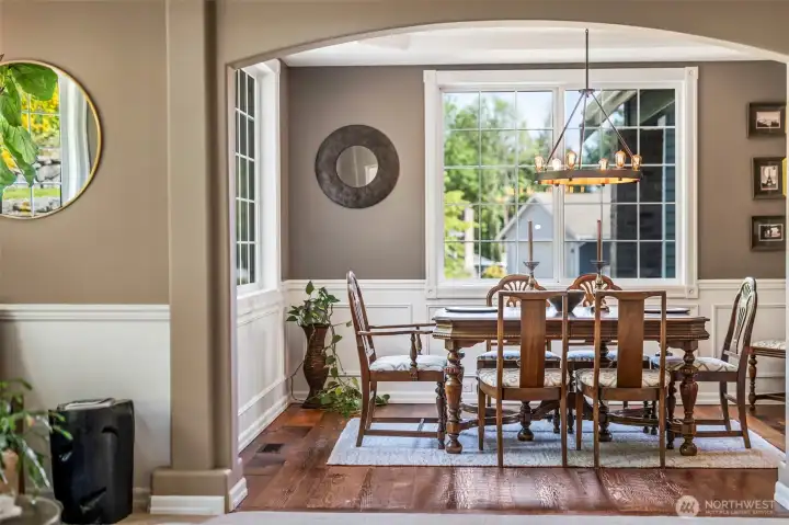 Formal dining