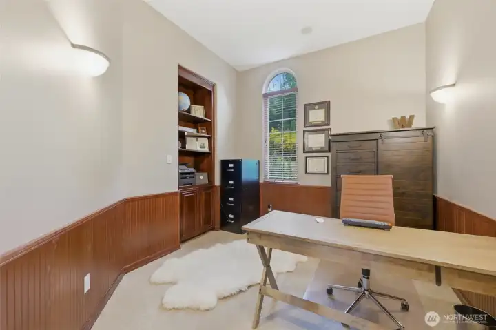Office on main