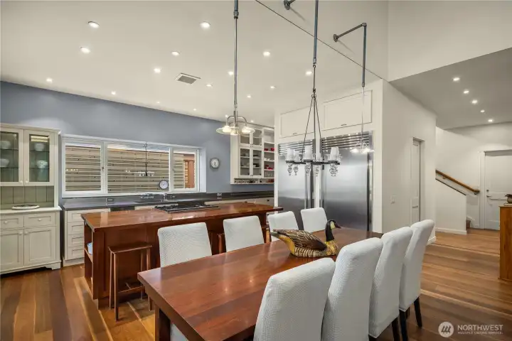 Spacious Dining rom and chef's kitchen