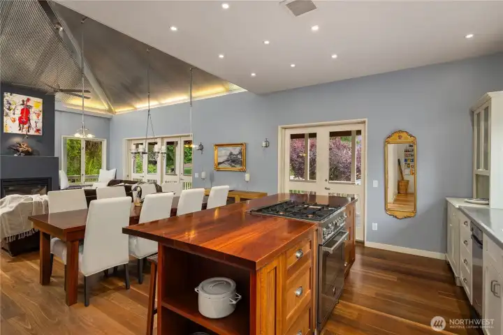 Kitchen, dining room and living room