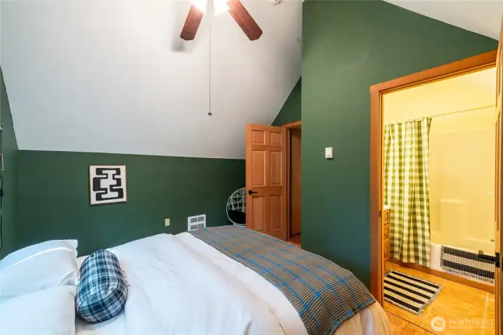 This room also features an en suite bathroom.