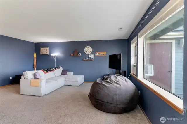 family room again
