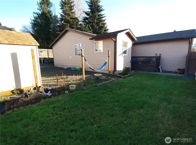 Private front yard area