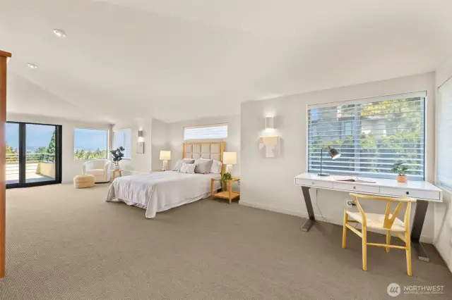 Second primary bedroom
