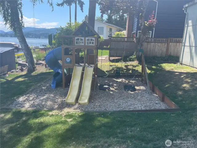 Beach Club play stucture & kyack rack