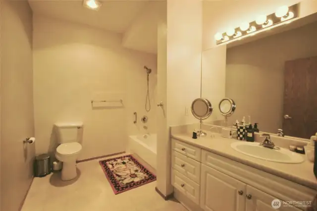Main Bathroom