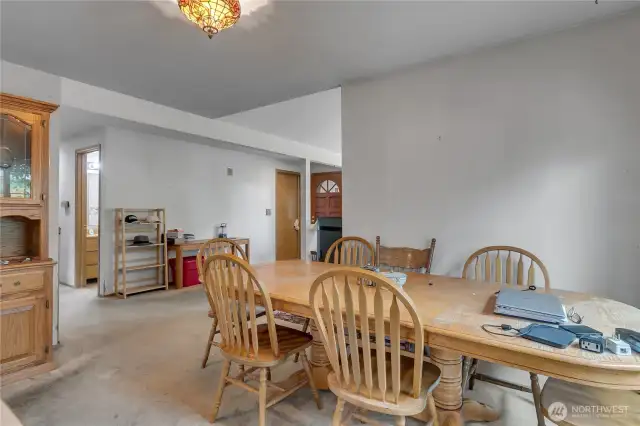 Dining to great room