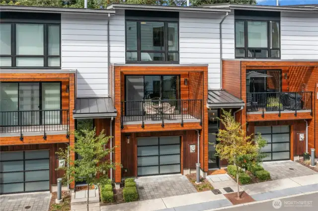 This modern zero-lot line single family home is 1,630 square feet and is 4 years new.