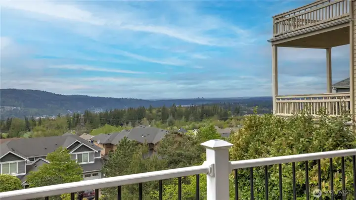 Extraordinary Skyline, Mountains and Lake Sammamish Views throughout all three levels.