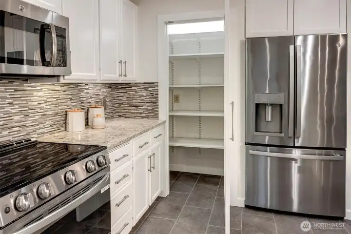 So much to love when a pantry is part of a home! With 2 Costco options w/i 4 miles each of this wonderful home, this is going to be a feature you will love having in a home!
