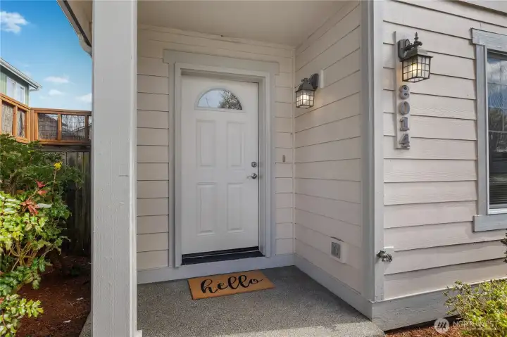 Nice covered front porch