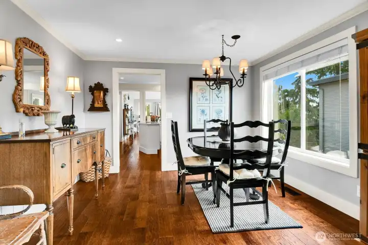 The lovely Dining Room can seat 10 or more. The lovely Dining Room can seat 10 or more.