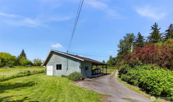 Shop/garage/barn - whatever you need it to be!