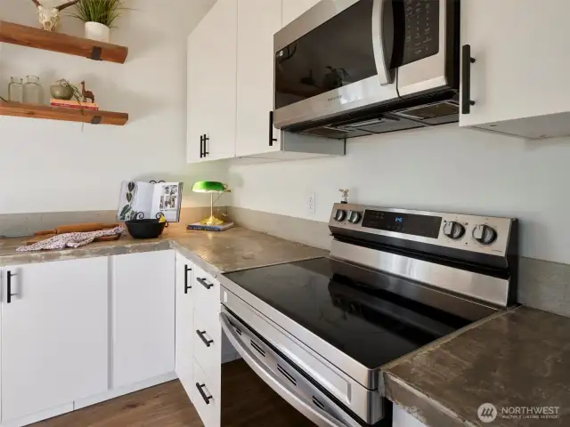 Kitchen/Range