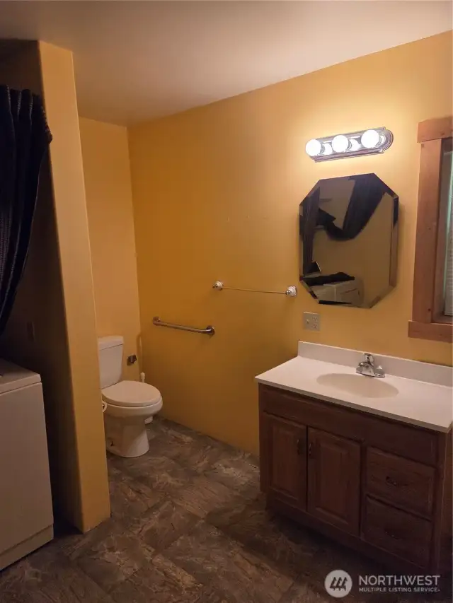 Downstairs Bathroom