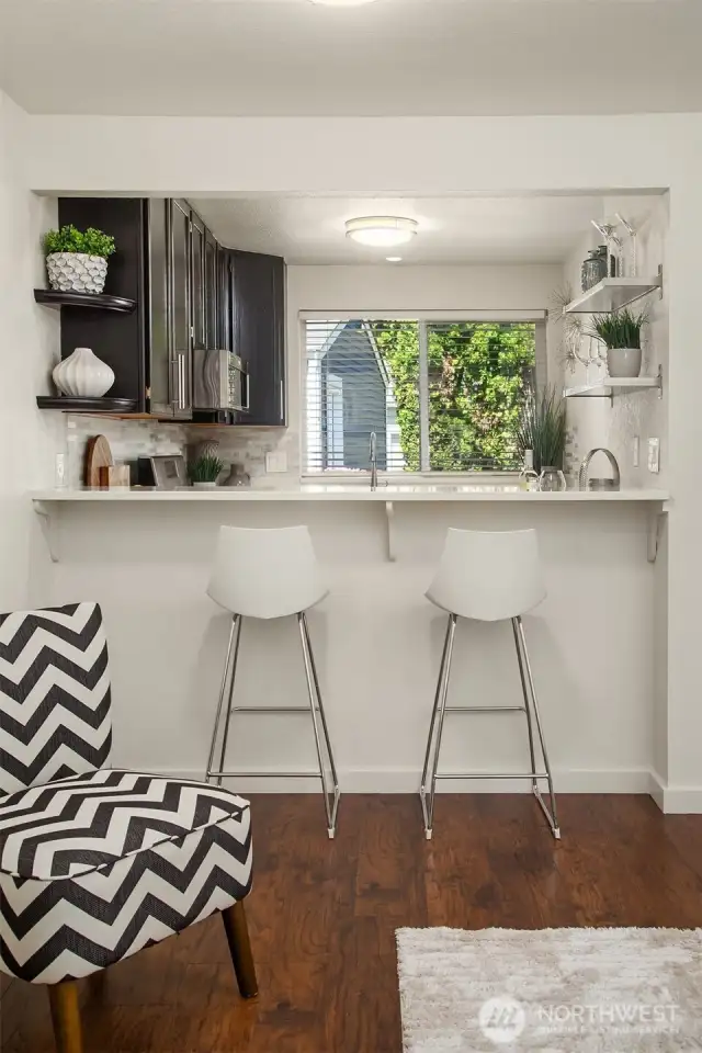 Kitchen with breakfast bar.