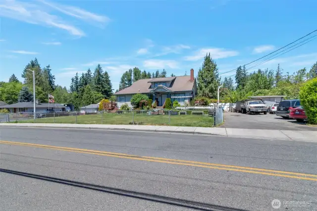 Ample off street parking for RV's or boats. Possible location for your DADU.
