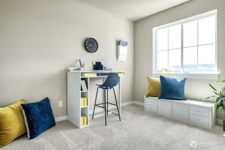 Colors and finishes may vary.