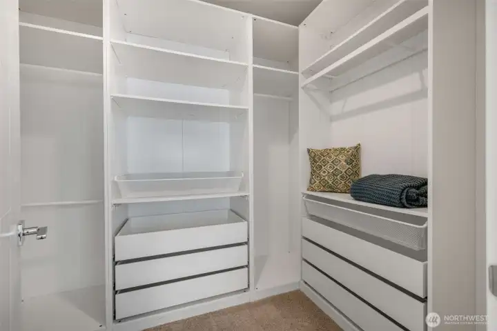 Walk-in closet