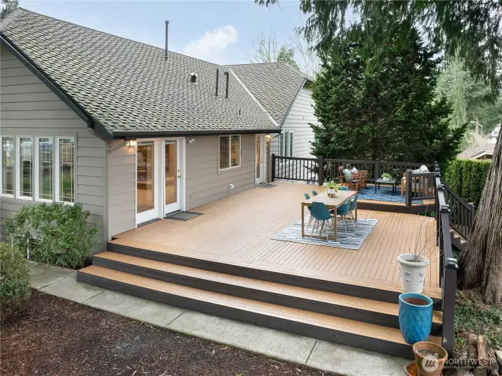 Fabulous Deck off Kitchen