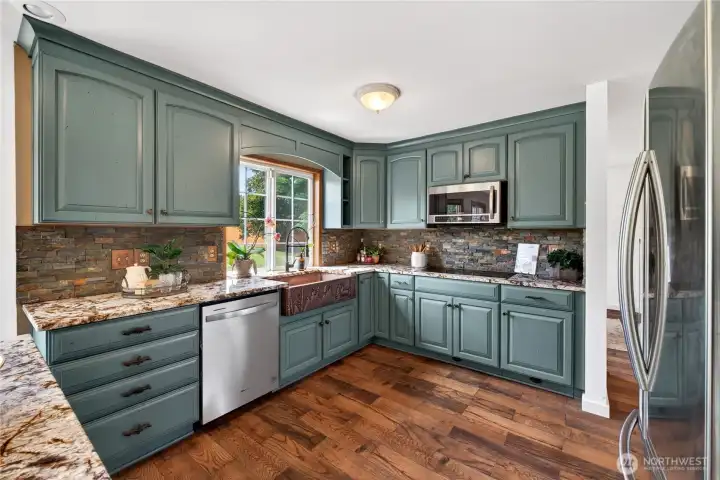 Custom copper "farmhouse" sink