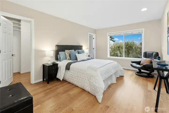 Upstairs is a second large bedroom, which has a large walk-in closet and full bath. Note: solid hardwood flooring here as well! Upstairs is a second large bedroom, which has a large walk-in closet and full bath. Note: solid hardwood flooring here as well!