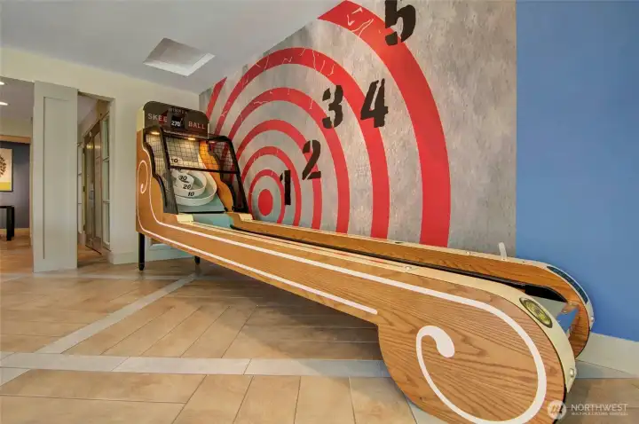 Community Game Room-Skeeball! Community Game Room-Skeeball!