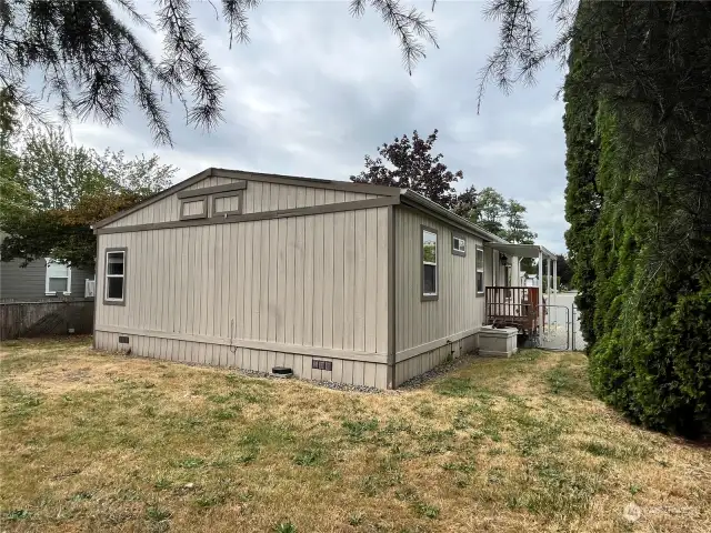 Spacious backyard