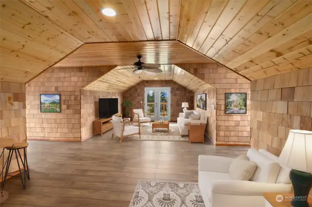 Upstairs Bonus Room, Virtually Staged