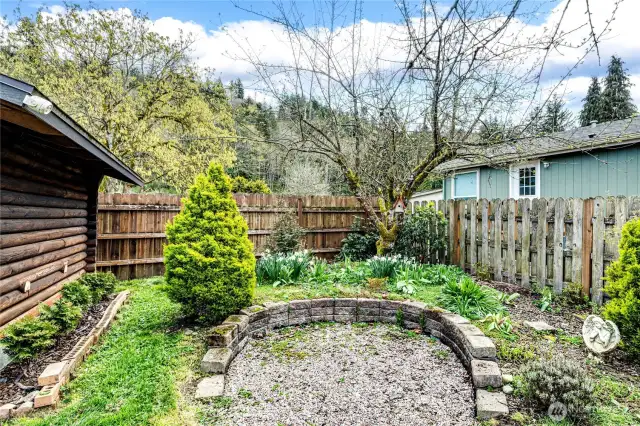 Backyard Sitting Area