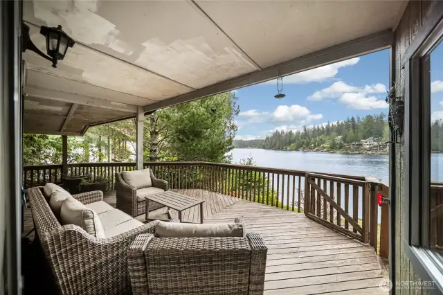 There’s plenty of room to entertain and relax with friends and family.