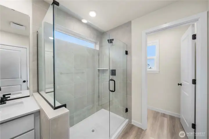 Disclaimer Secondary photos of same floor plan on different lot in different community: Photos are from another Warren, finishes, upgrades, and features may vary.