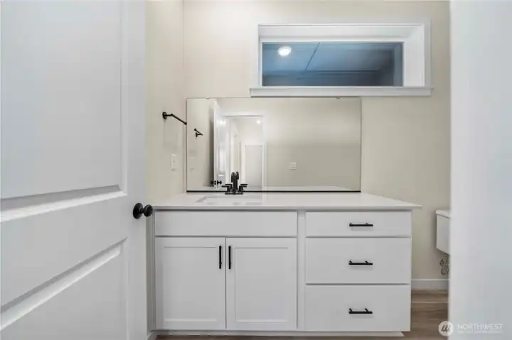 Disclaimer Secondary photos of same floor plan on different lot in different community: Photos are from another Warren, finishes, upgrades, and features may vary.