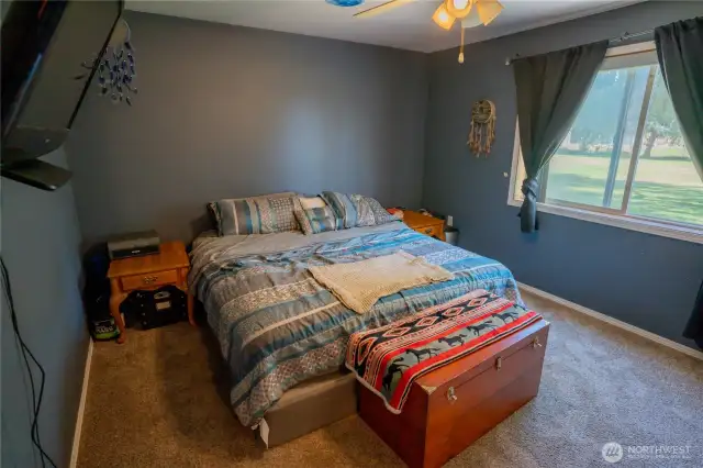 Primary bed
