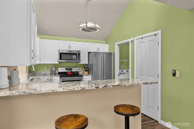 Sitting area at the counter in kitchen.