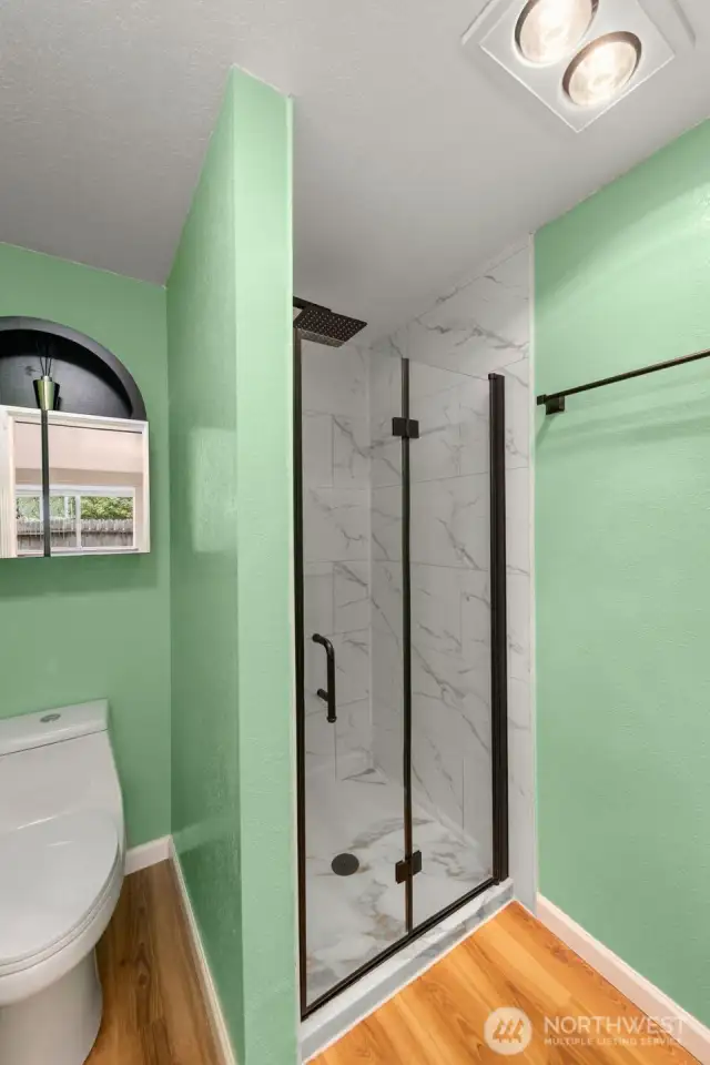 Redone primary bath w/ amazing shower!