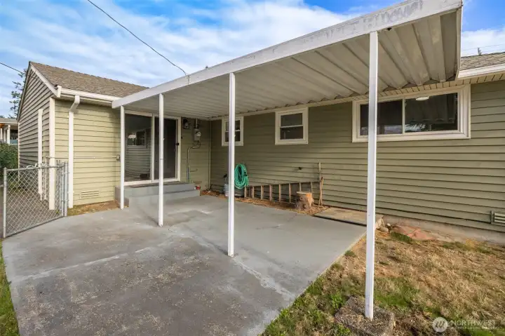 Covered back patio