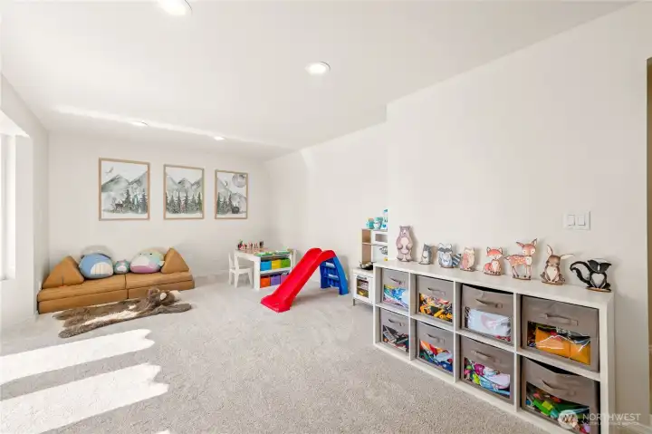 Versatile bonus room may be used as dining room, play room, family room. Possiblities are endless!