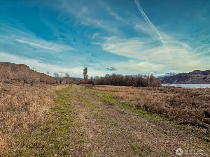 This level buildable lot is ready for your plans!