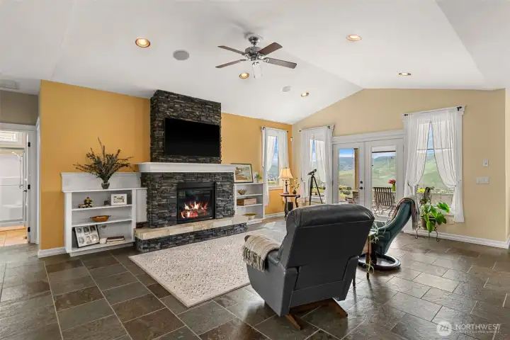 Easy flow from living to dining and kitchen..