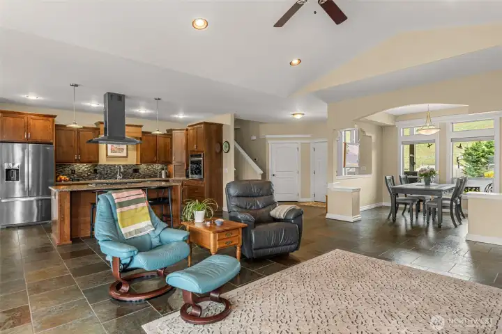 Let's explore the other two bedrooms