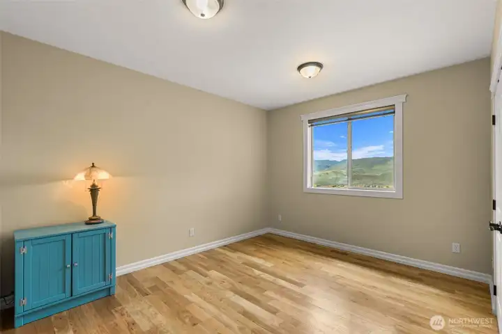 Let's go up to the bonus room now