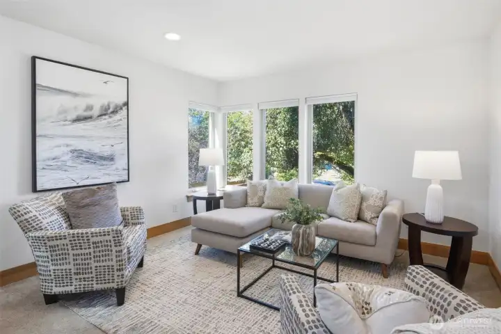 Spacious and welcoming living room Spacious and welcoming living room