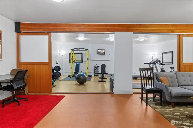 Mingle with neighbors, work out or host friends in this great community space.