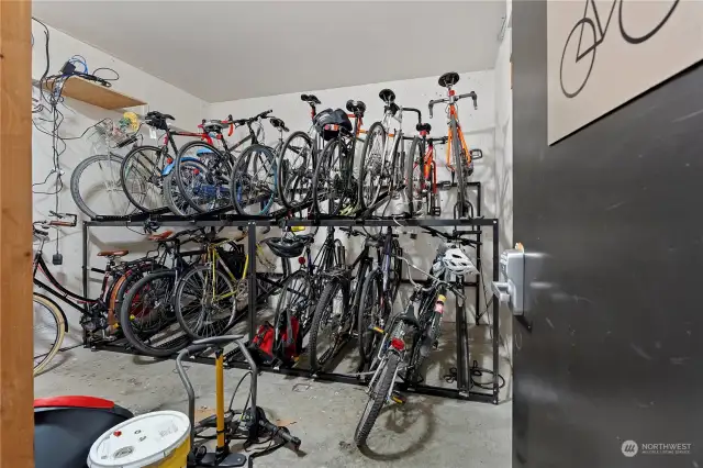 Convenient bike storage area so you can park your wheels securely.