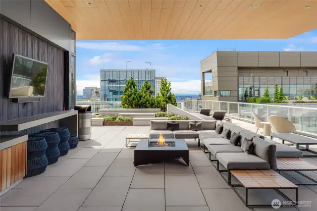 Rooftop Deck